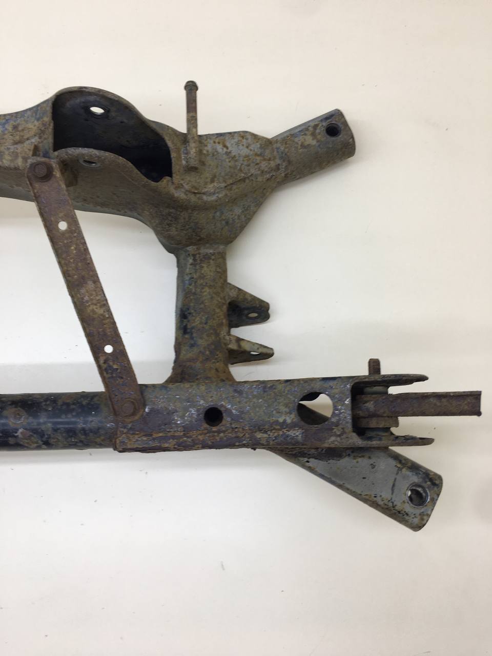 Балка задняя Mitsubishi Lancer X (CX, CY)  2007>