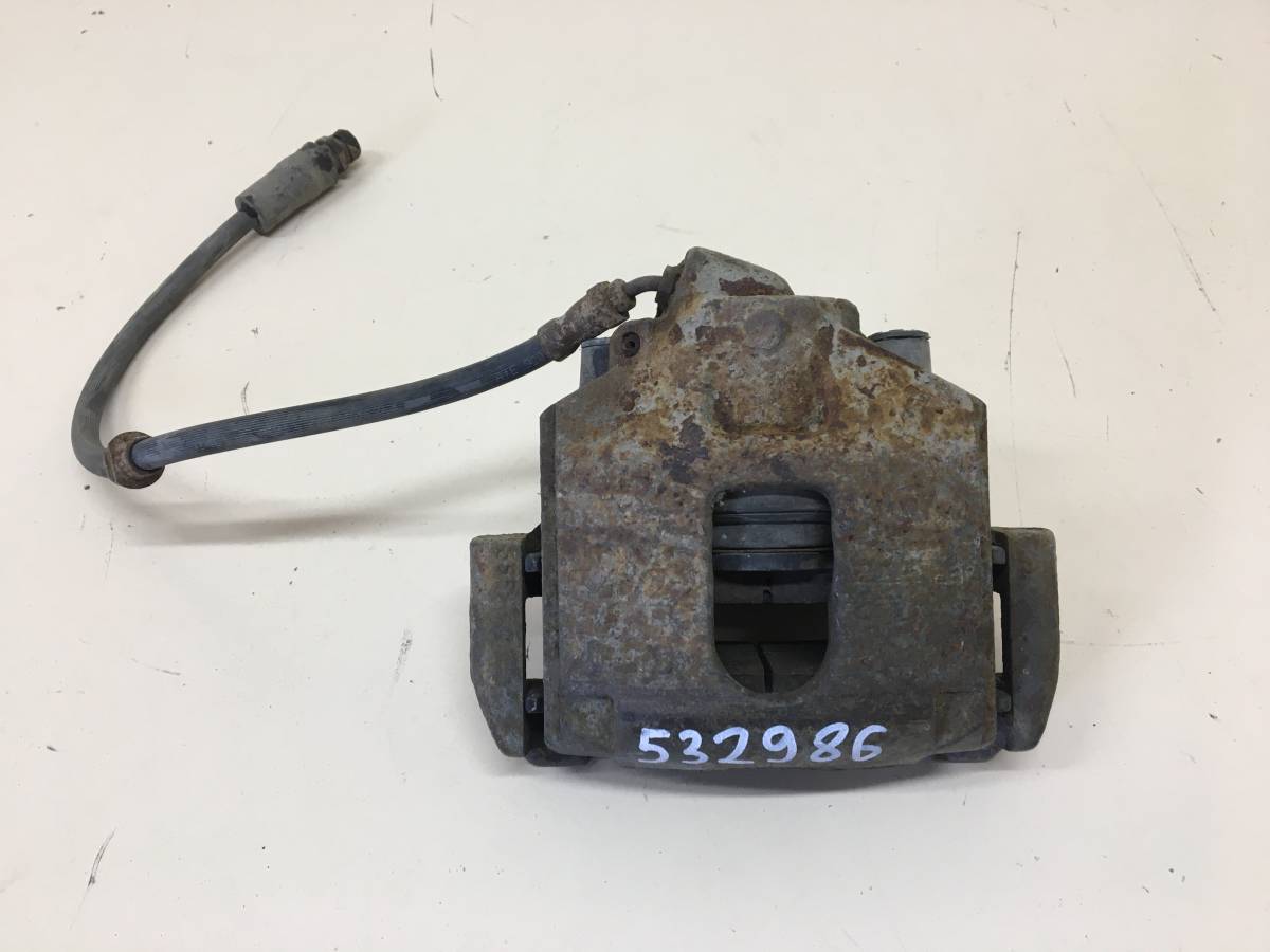 Суппорт передний правый Ford Fiesta (MK5) 2002-2008