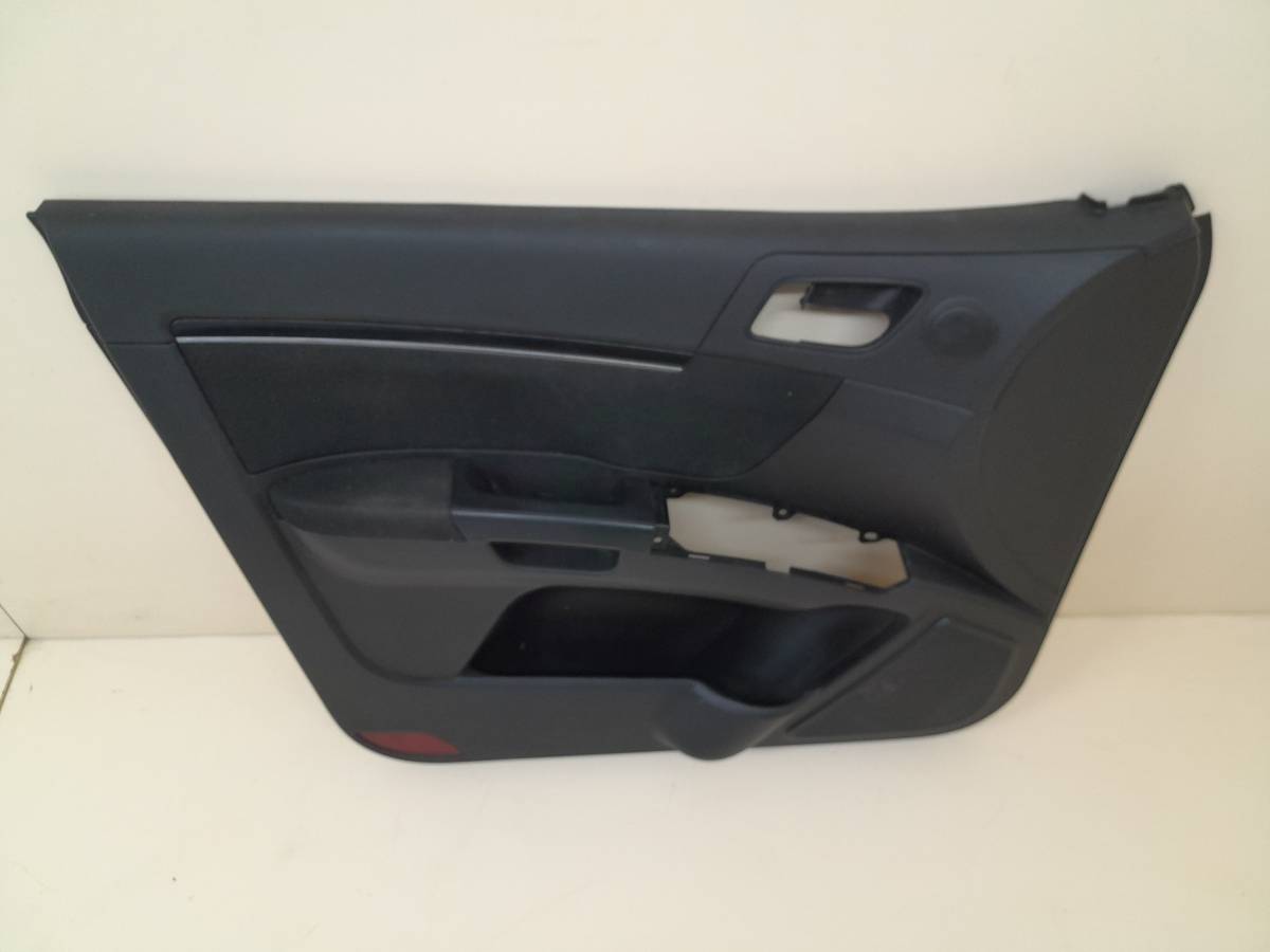 Обшивка двери передней левой Geely Emgrand EC7 2008>