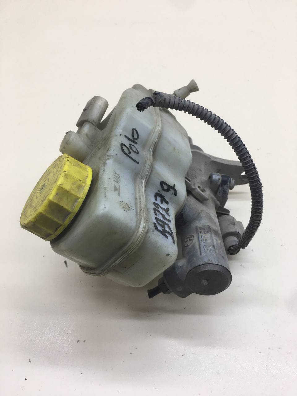 Цилиндр тормозной главный Volkswagen Polo (MK5) 2011-2020