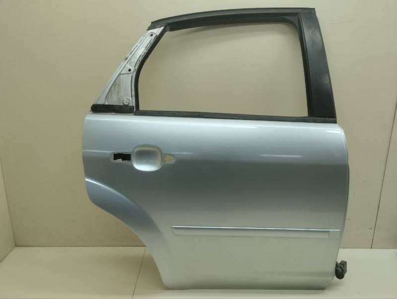 Дверь задняя правая Ford Focus 2 (DA) 2005-2008 Дверь задняя правая Ford Focus 2 (DA) 2005-2008