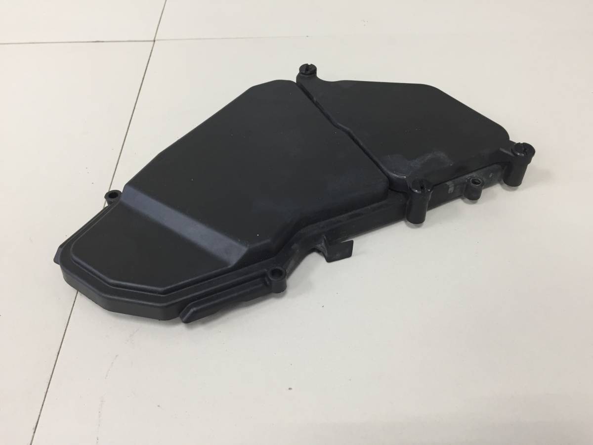 Крышка блока предохранителей Volkswagen Touareg (7L) 2002-2010