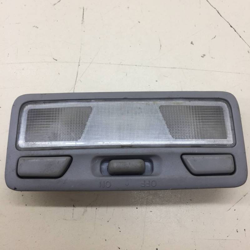 Плафон салонный Mitsubishi Lancer 9 (CS/Classic) 2000-2011 Плафон салонный Mitsubishi Lancer 9 (CS/Classic) 2000-2011