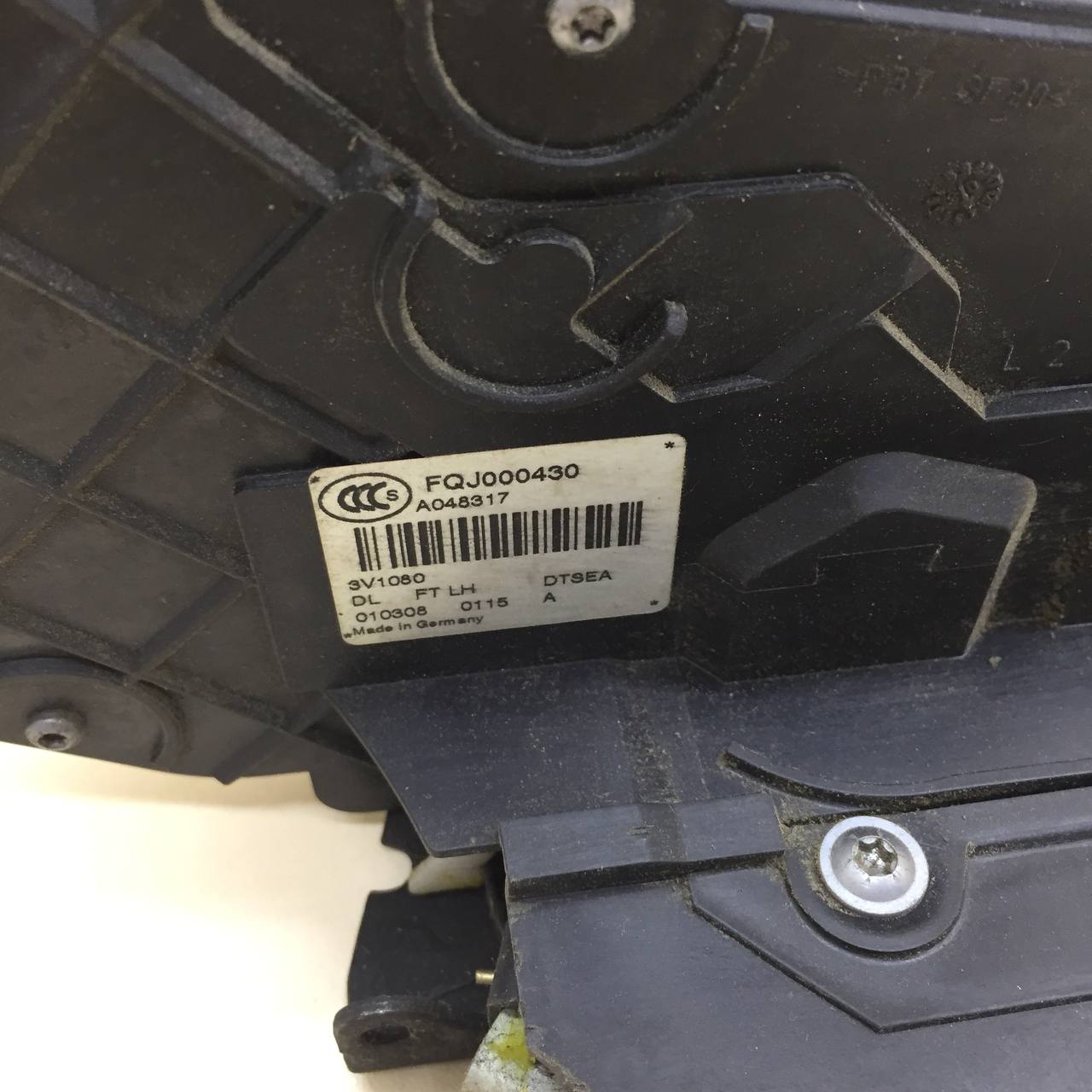Замок двери передней левой Land Rover Range Rover Sport 2005-2012 Замок двери передней левой Land Rover Range Rover Sport 2005-2012