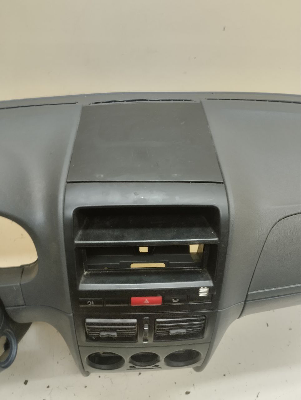 Торпедо Fiat Albea 2002-2012 Торпедо Fiat Albea 2002-2012