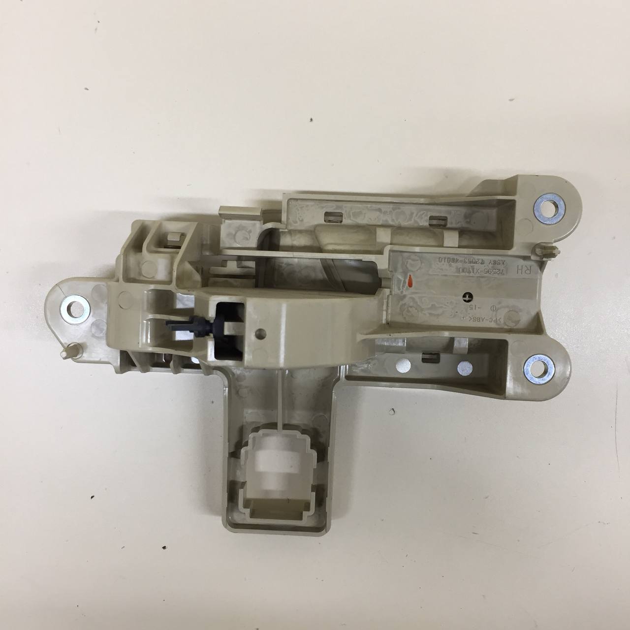 Ручка сиденья Lexus RX 350 /450h (XL10) 2009-2015 Ручка сиденья Lexus RX 350 /450h (XL10) 2009-2015