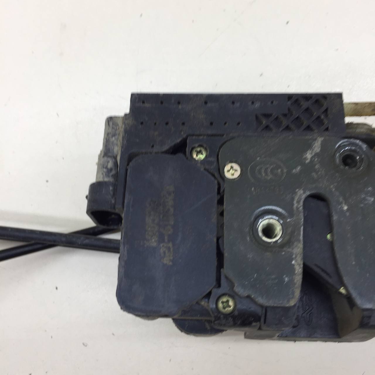 Замок двери передней правой Vortex Estina 2008-2012