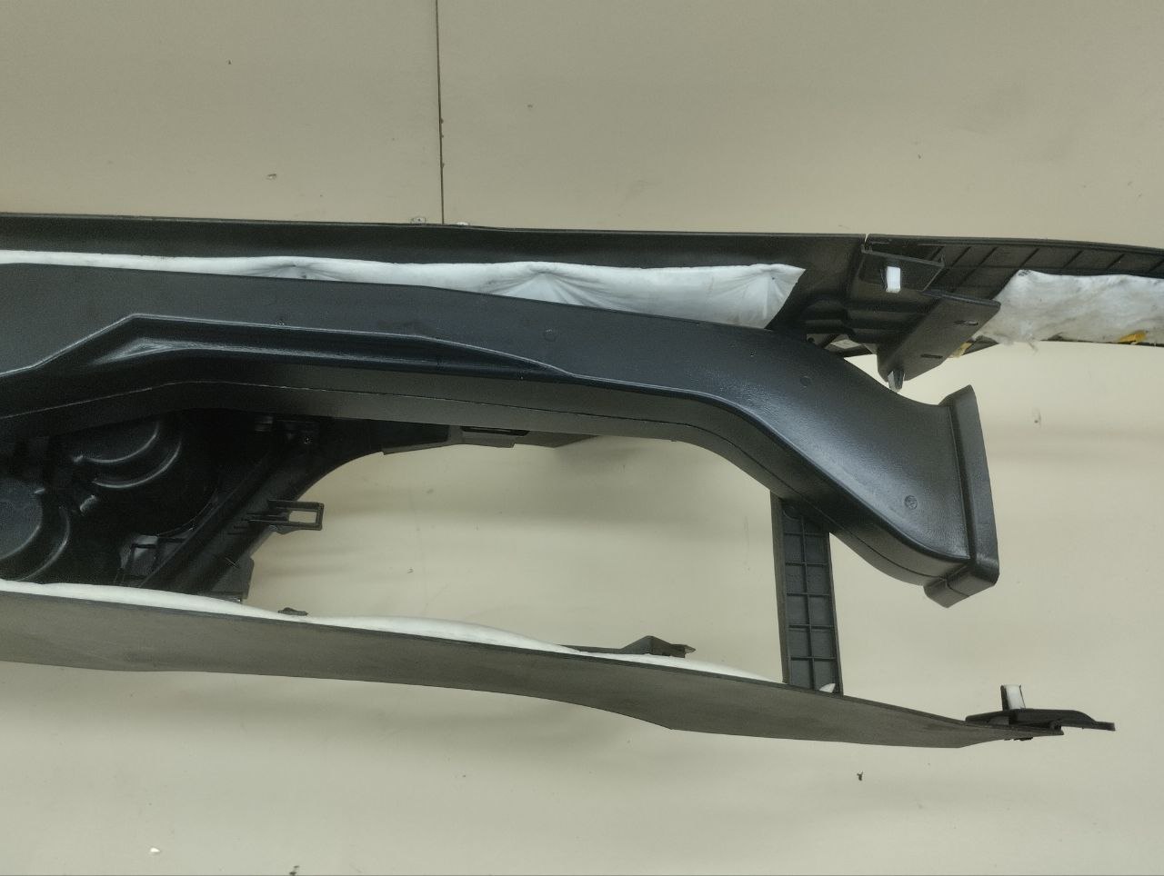 Консоль центральная Kia Optima 3 (TF) 2010-2015 Консоль центральная Kia Optima 3 (TF) 2010-2015