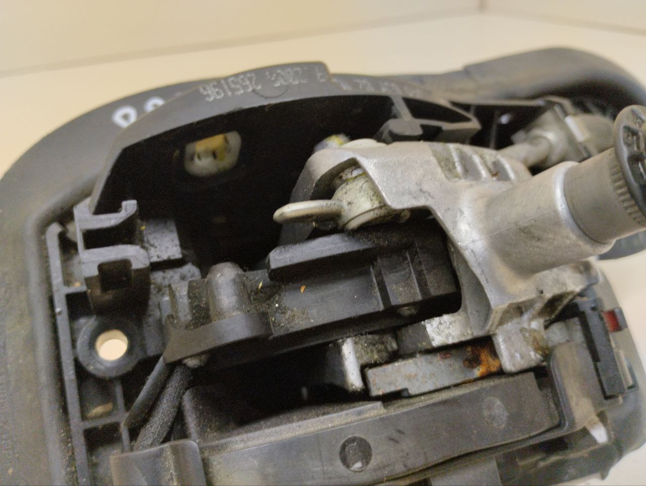 Кулиса КПП BMW 3-series E90/E91 2005-2011