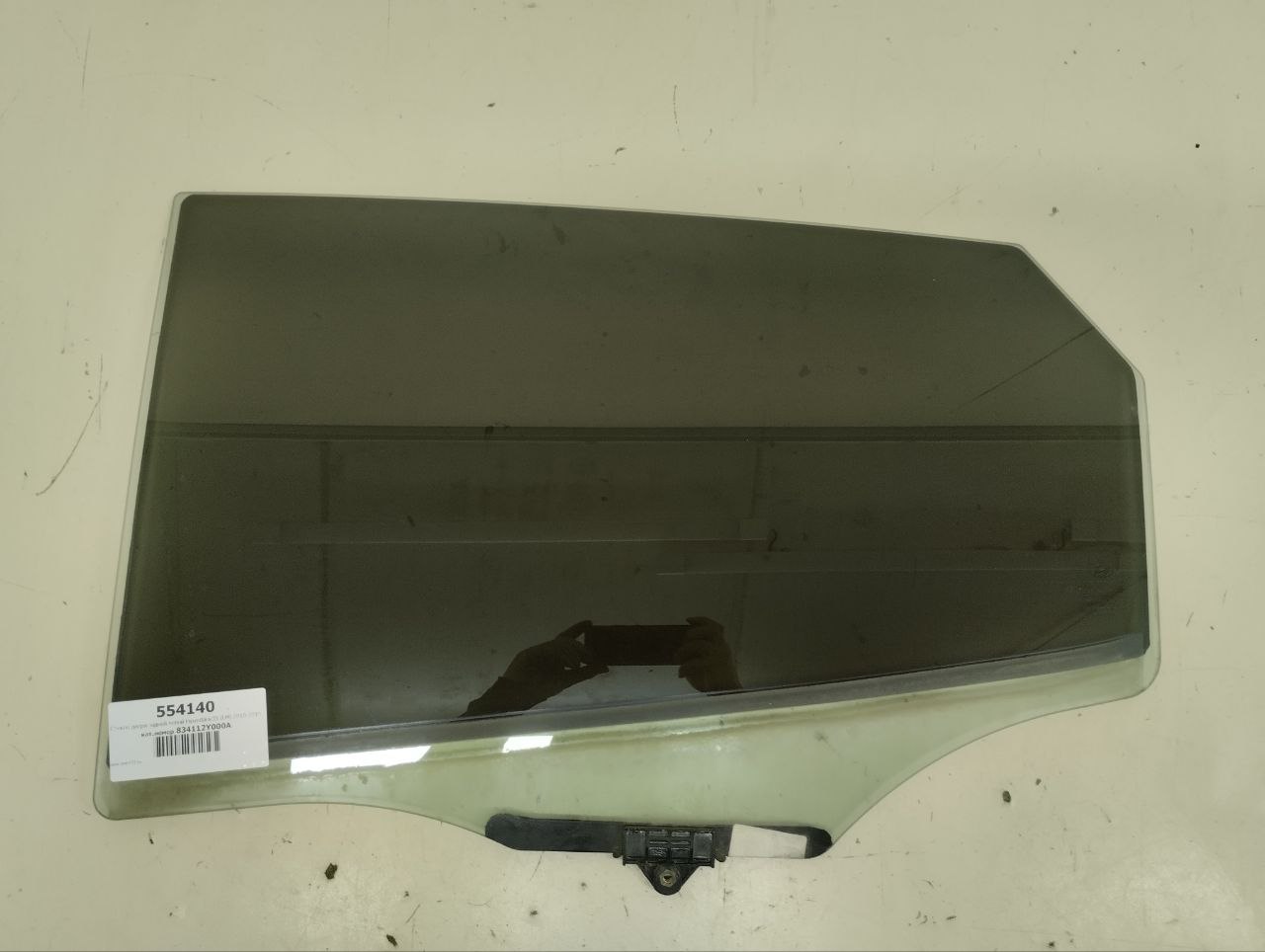 Стекло двери задней левой Hyundai ix35 (LM) 2010-2015