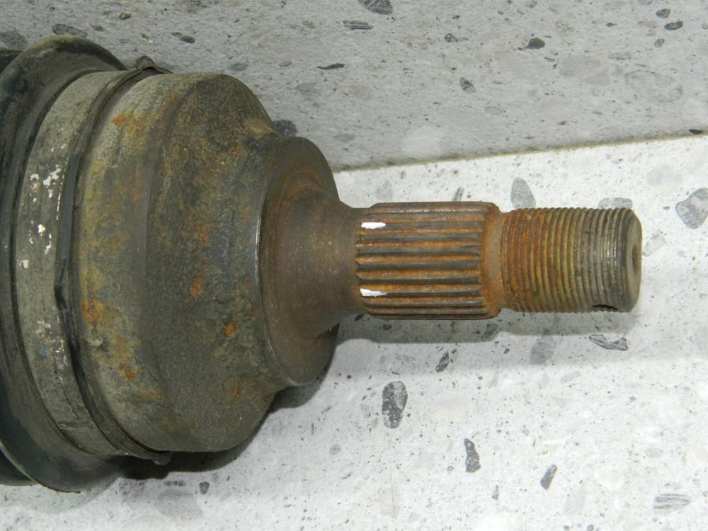 Полуось передняя левая Peugeot 307 2001-2008