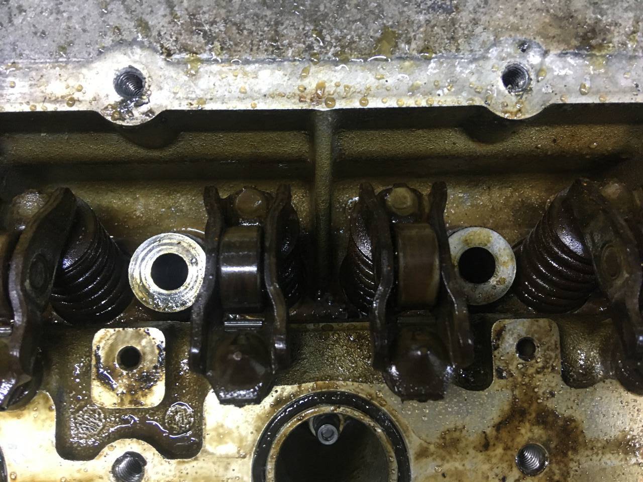 Головка блока цилиндров Skoda Rapid 2012-2020