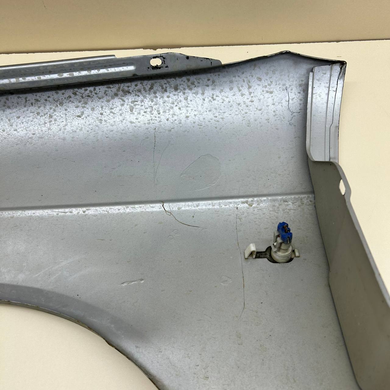 Крыло переднее правое Lada Priora 2007-2018