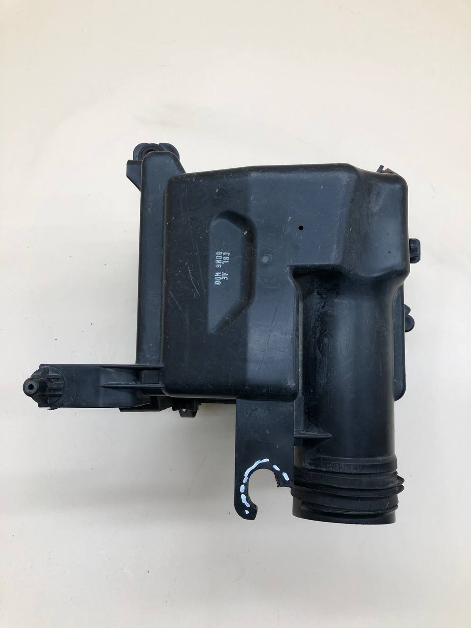 Корпус воздушного фильтра Hyundai i30 (FD) 2007-2012 Корпус воздушного фильтра Hyundai i30 (FD) 2007-2012