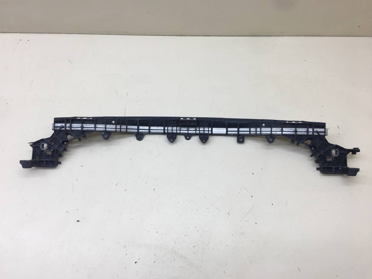 Кронштейн переднего бампера Mercedes-Benz C-Class (W205) 2014>