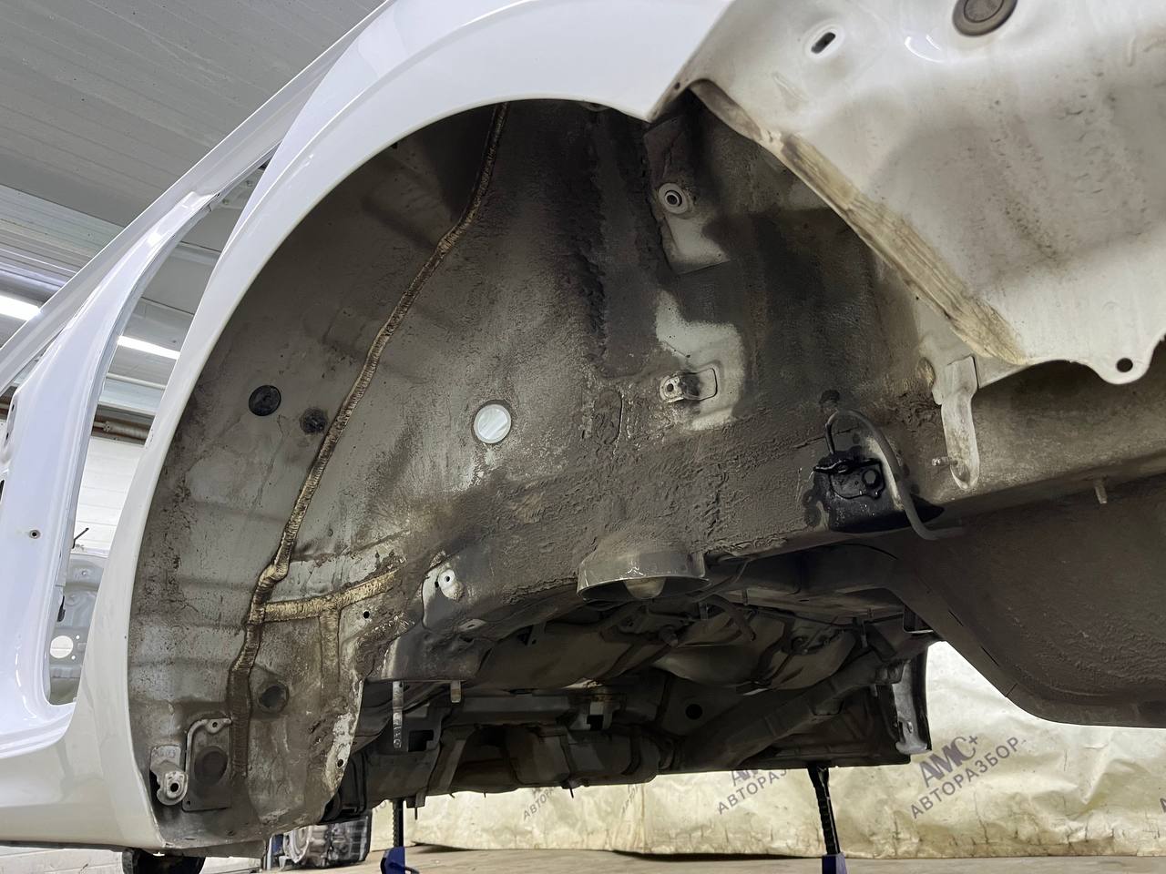 Крыло заднее левое Hyundai Elantra (CN7) 2020>