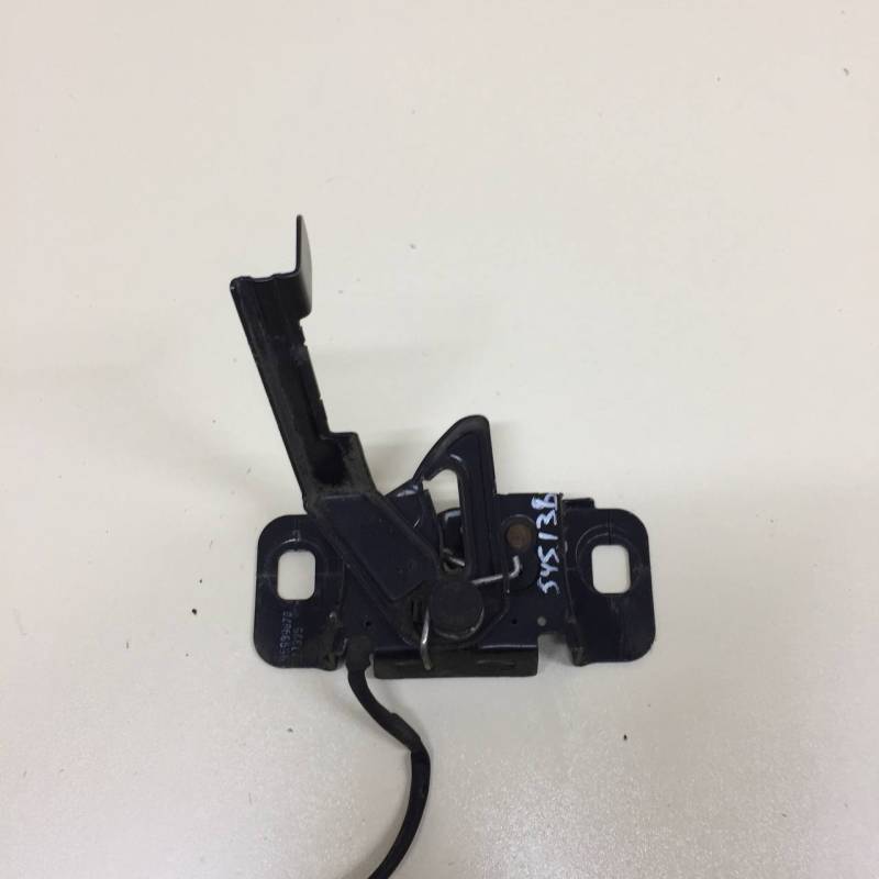 Замок капота Chevrolet Cruze (J300) 2009-2016 Замок капота Chevrolet Cruze (J300) 2009-2016