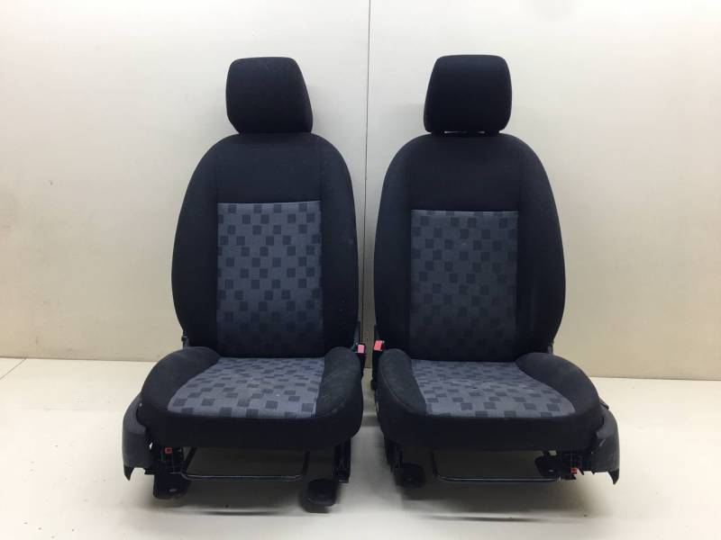 Сиденье (комплект) Ford Focus 2 (DB) 2008-2011 Сиденье (комплект) Ford Focus 2 (DB) 2008-2011