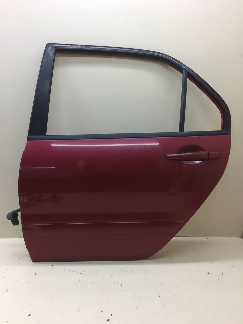 Дверь задняя левая Mitsubishi Lancer 9 (CS/Classic) 2000-2011 Дверь задняя левая Mitsubishi Lancer 9 (CS/Classic) 2000-2011