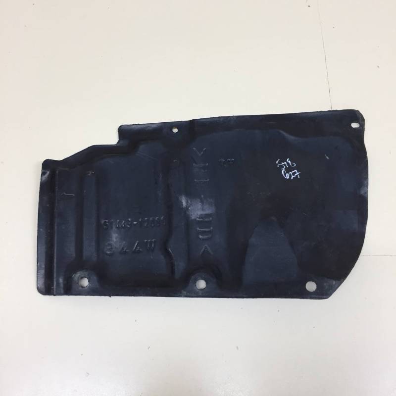 Пыльник двигателя нижний правый Toyota Corolla E150 2006-2013 Пыльник двигателя нижний правый Toyota Corolla E150 2006-2013