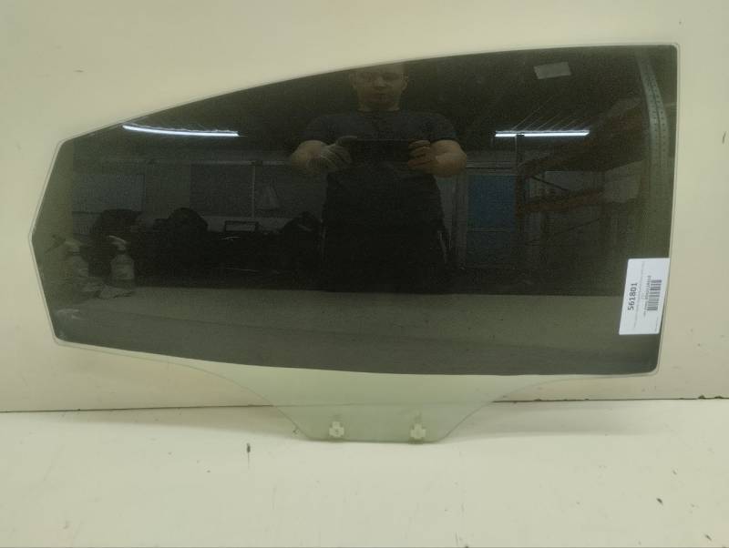 Стекло двери задней правой Hyundai Solaris (RB) 2010-2017