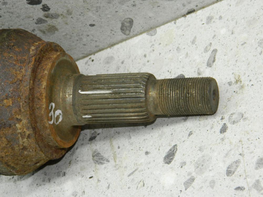Полуось передняя левая Porsche Cayenne 2003-2010 Полуось передняя левая Porsche Cayenne 2003-2010