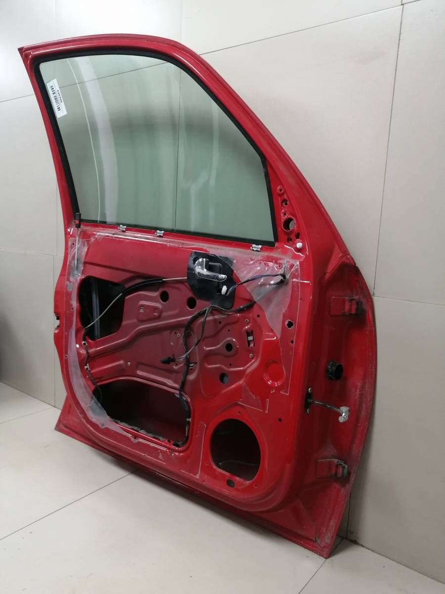 Дверь передняя левая Opel Meriva 2003-2010
