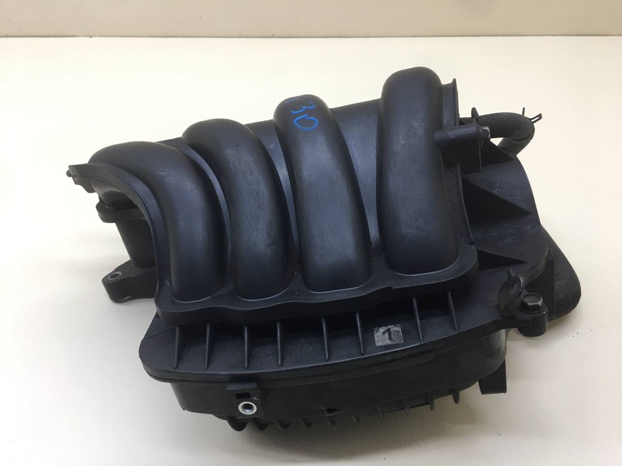 Коллектор впускной Hyundai i30 (FD) 2007-2012 Коллектор впускной Hyundai i30 (FD) 2007-2012