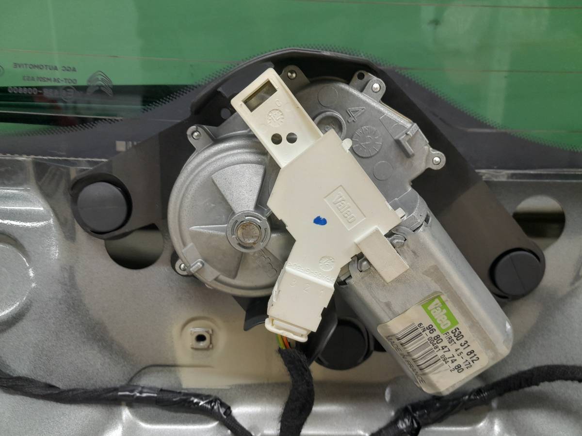 Дверь багажника со стеклом Citroen C4 2011> Дверь багажника со стеклом Citroen C4 2011>