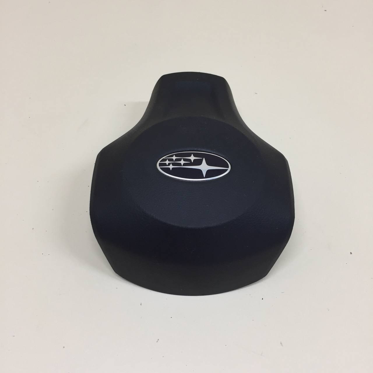 Заглушка Subaru Legacy (B14) 2010-2015
