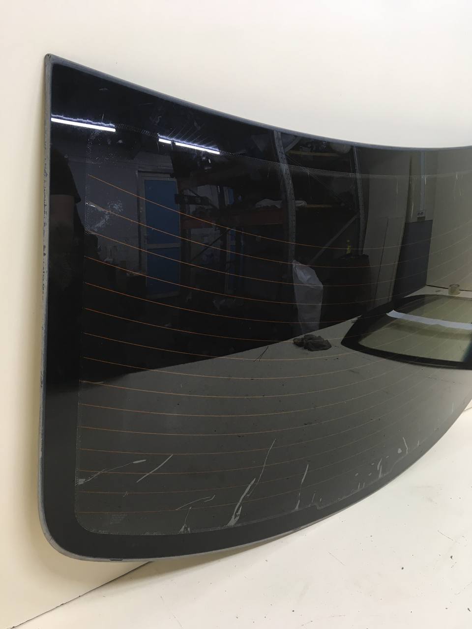 Стекло заднее Hyundai Solaris (RB) 2010-2017
