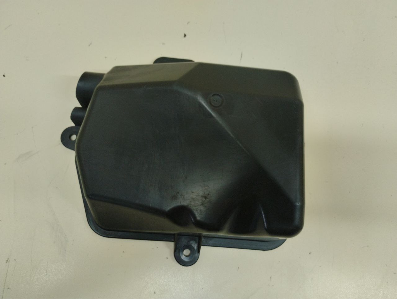 Крышка блока предохранителей Nissan Terrano (D10) 2014>