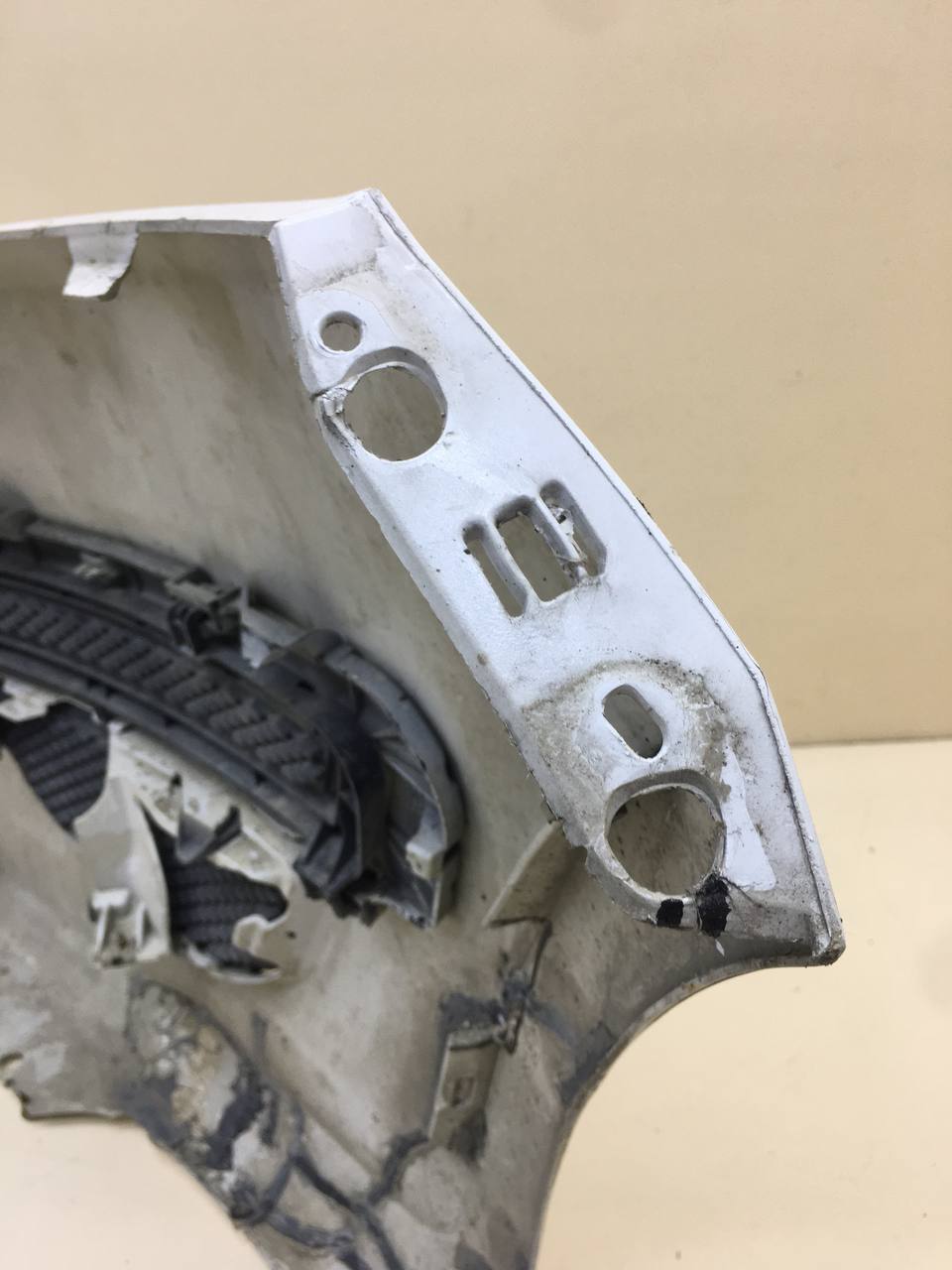 Бампер передний Ford Mondeo 4 2007-2015 Бампер передний Ford Mondeo 4 2007-2015