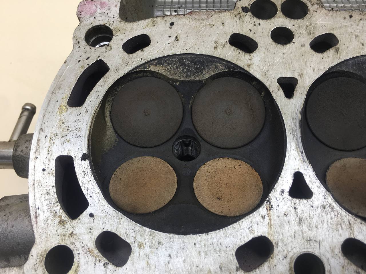 Головка блока цилиндров Toyota Camry (XV50) 2011-2014 Головка блока цилиндров Toyota Camry (XV50) 2011-2014