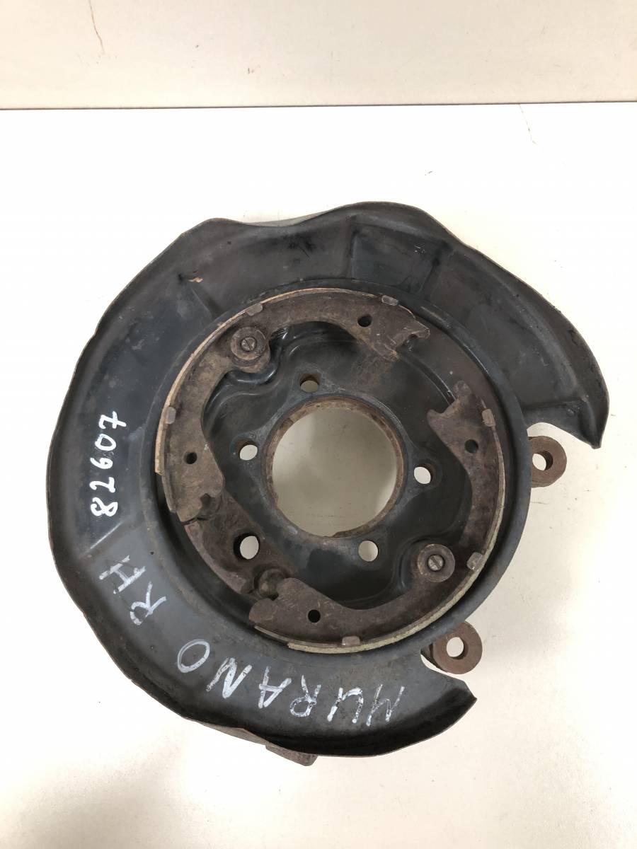 Кулак поворотный задний правый Nissan Murano (Z50) 2004-2008