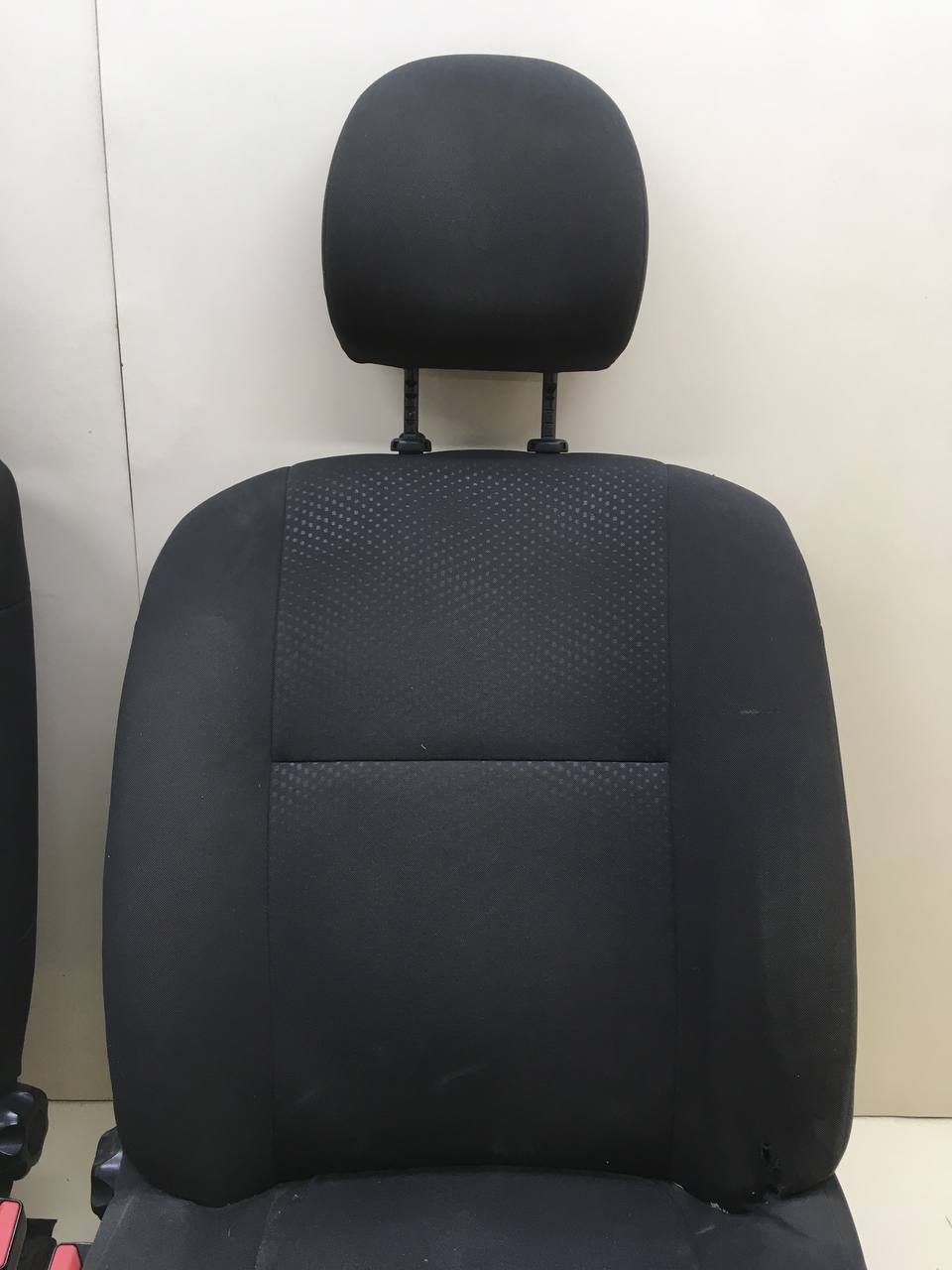 Сиденье (комплект) Nissan Almera 3 (G11, G15) 2012> Сиденье (комплект) Nissan Almera 3 (G11, G15) 2012>