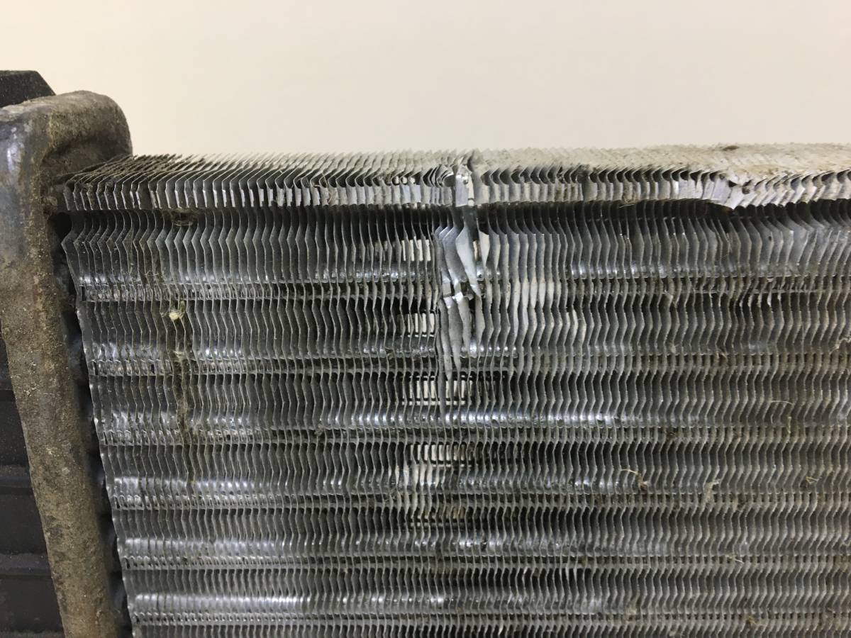 Радиатор охлаждения двигателя Chevrolet Aveo T250 2005-2011