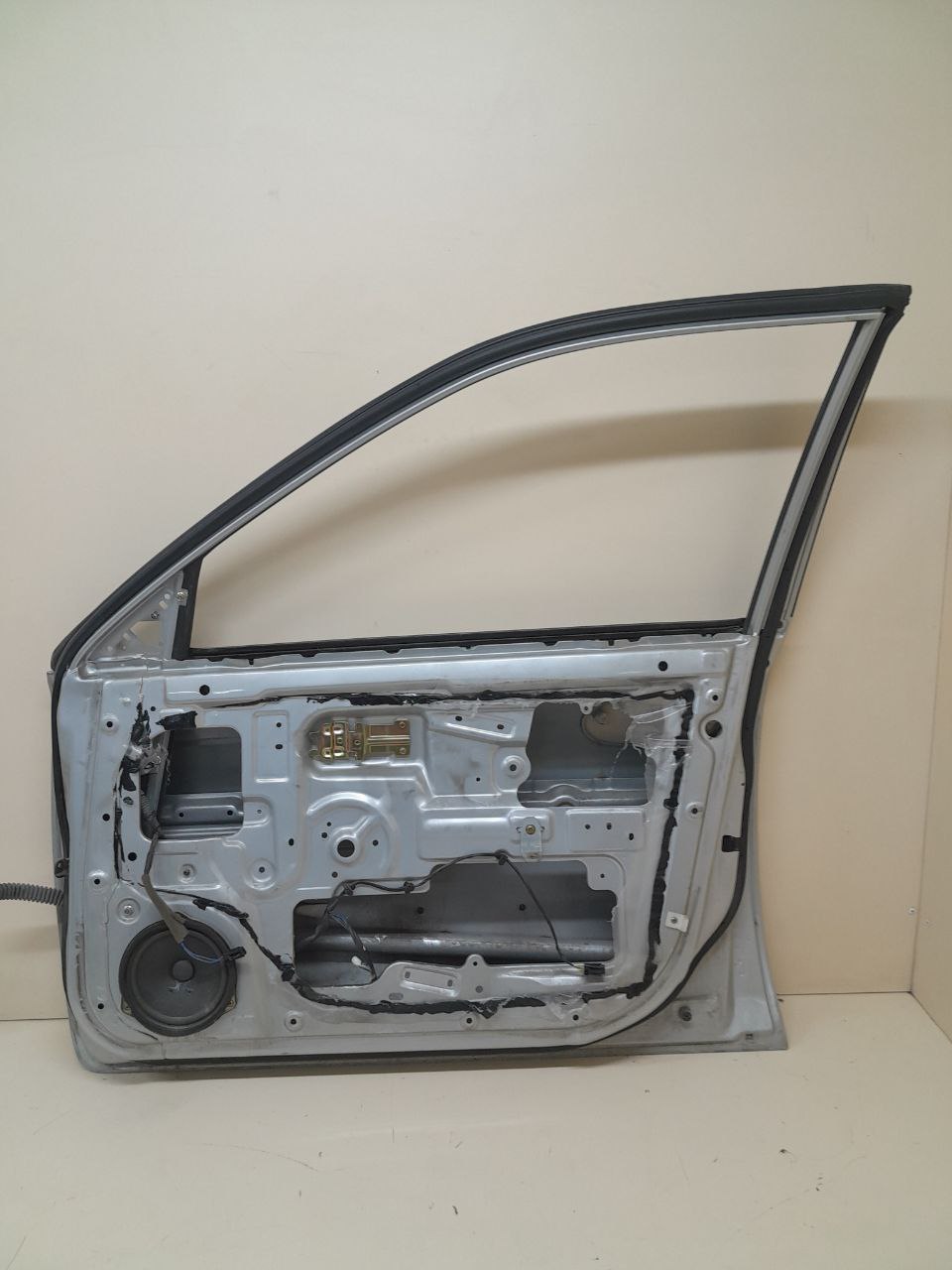 Дверь передняя правая Kia Spectra (SD) 2004-2011 Дверь передняя правая Kia Spectra (SD) 2004-2011