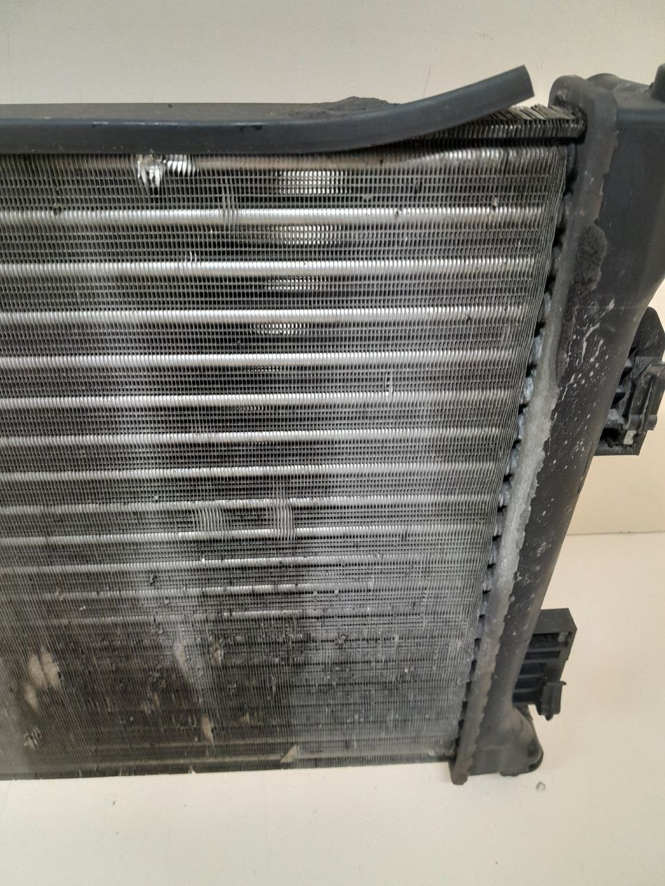 Радиатор охлаждения двигателя Hyundai Solaris (RB) 2010-2017
