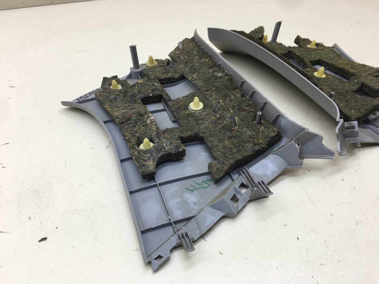 Обшивка стойки Mazda Mazda 6 (GG) 2002-2007