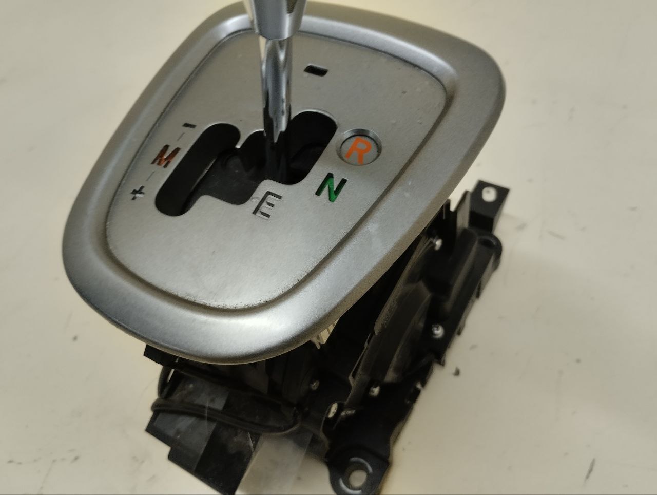 Кулиса КПП Peugeot 107 2006-2014 Кулиса КПП Peugeot 107 2006-2014