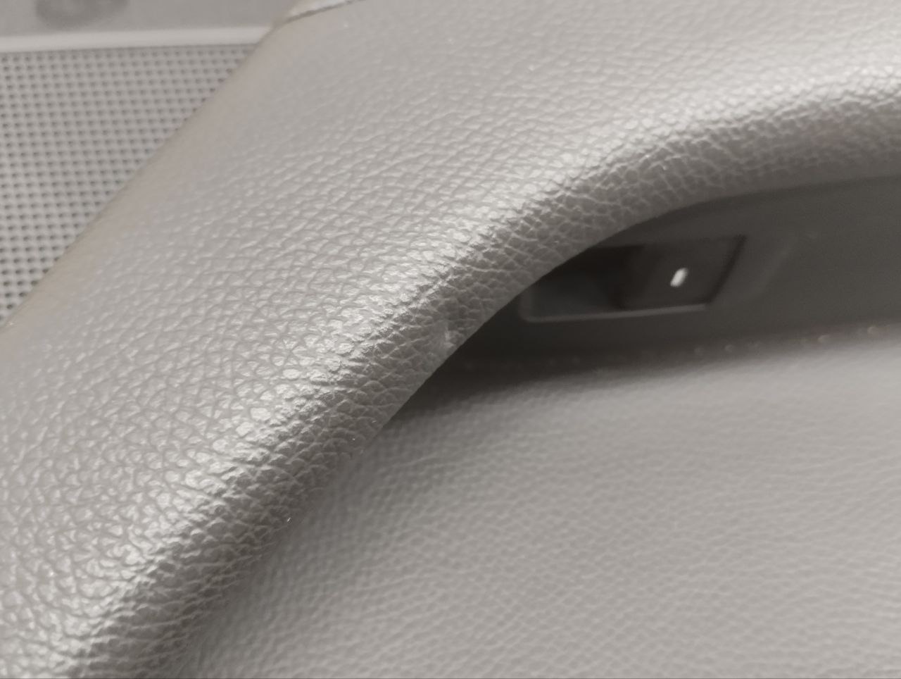 Обшивка двери задней левой Hyundai Sonata 7 (LF) 2017-2019 Обшивка двери задней левой Hyundai Sonata 7 (LF) 2017-2019