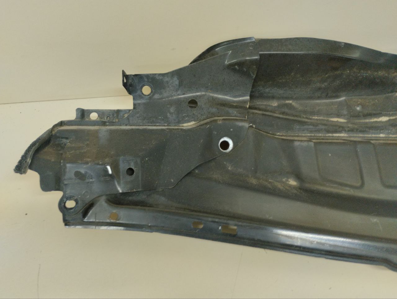 Водосток Toyota Auris (E150) 2006-2012
