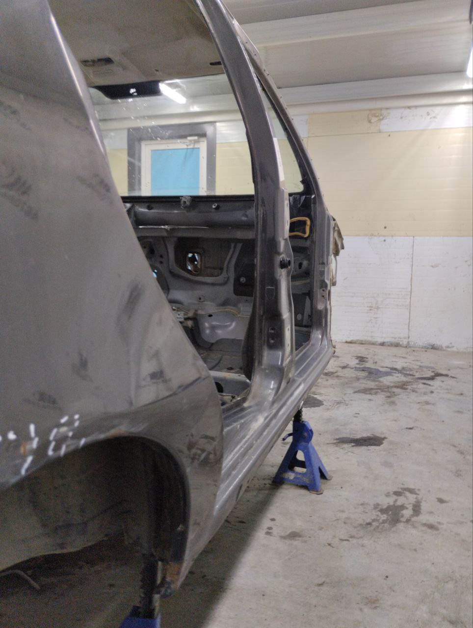 Порог со стойкой правый Fiat Albea 2002-2012
