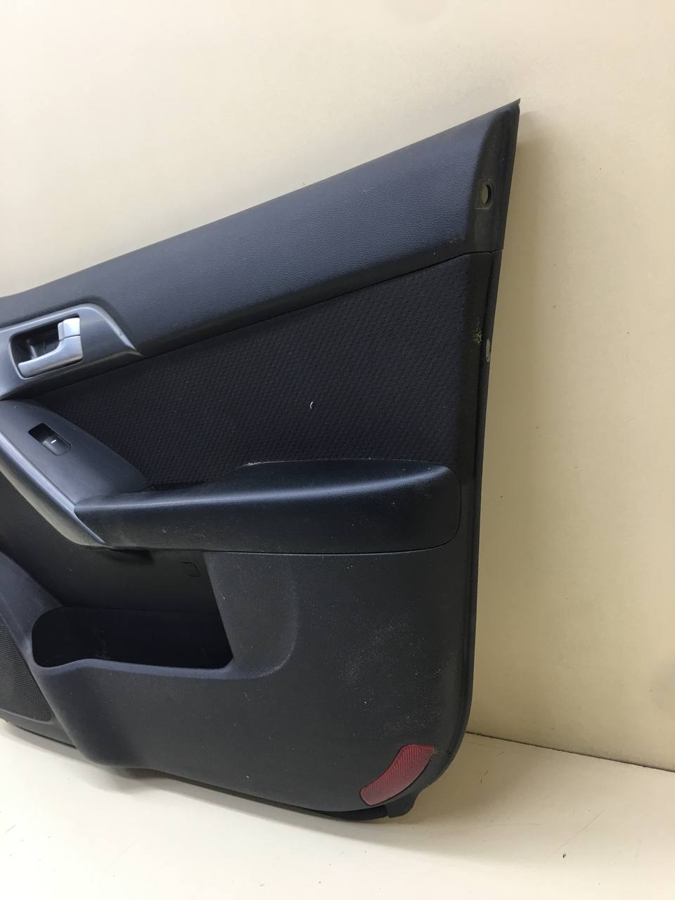 Обшивка двери передней правой Kia Cerato (TD) 2009-2013