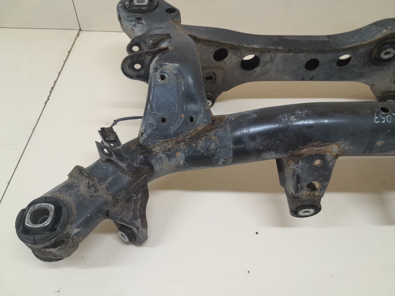 Балка задняя BMW 3-series E90/E91 2005-2011 Балка задняя BMW 3-series E90/E91 2005-2011