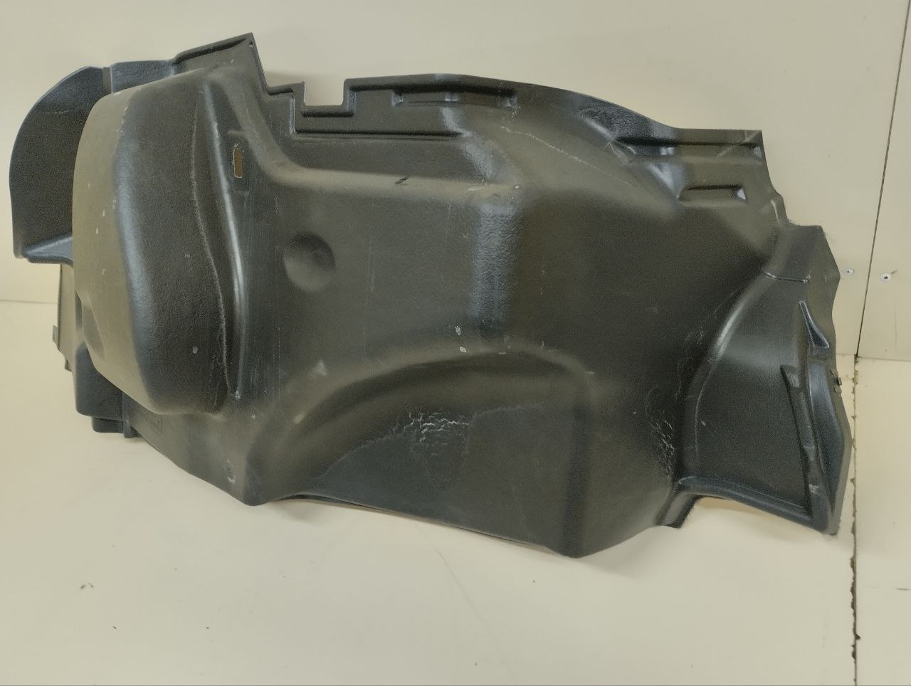 Обшивка багажника Nissan Almera Classic (B10) 2006-2013 Обшивка багажника Nissan Almera Classic (B10) 2006-2013