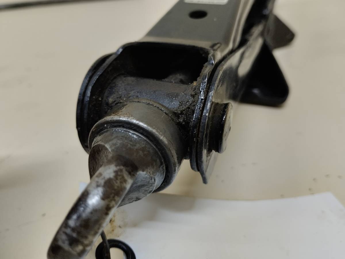 Домкрат Toyota Camry (V40) 2006-2011 Домкрат Toyota Camry (V40) 2006-2011