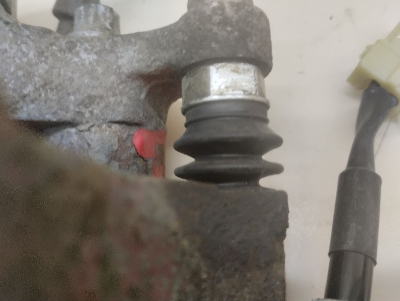 Суппорт задний правый Kia Optima 3 (TF) 2010-2015