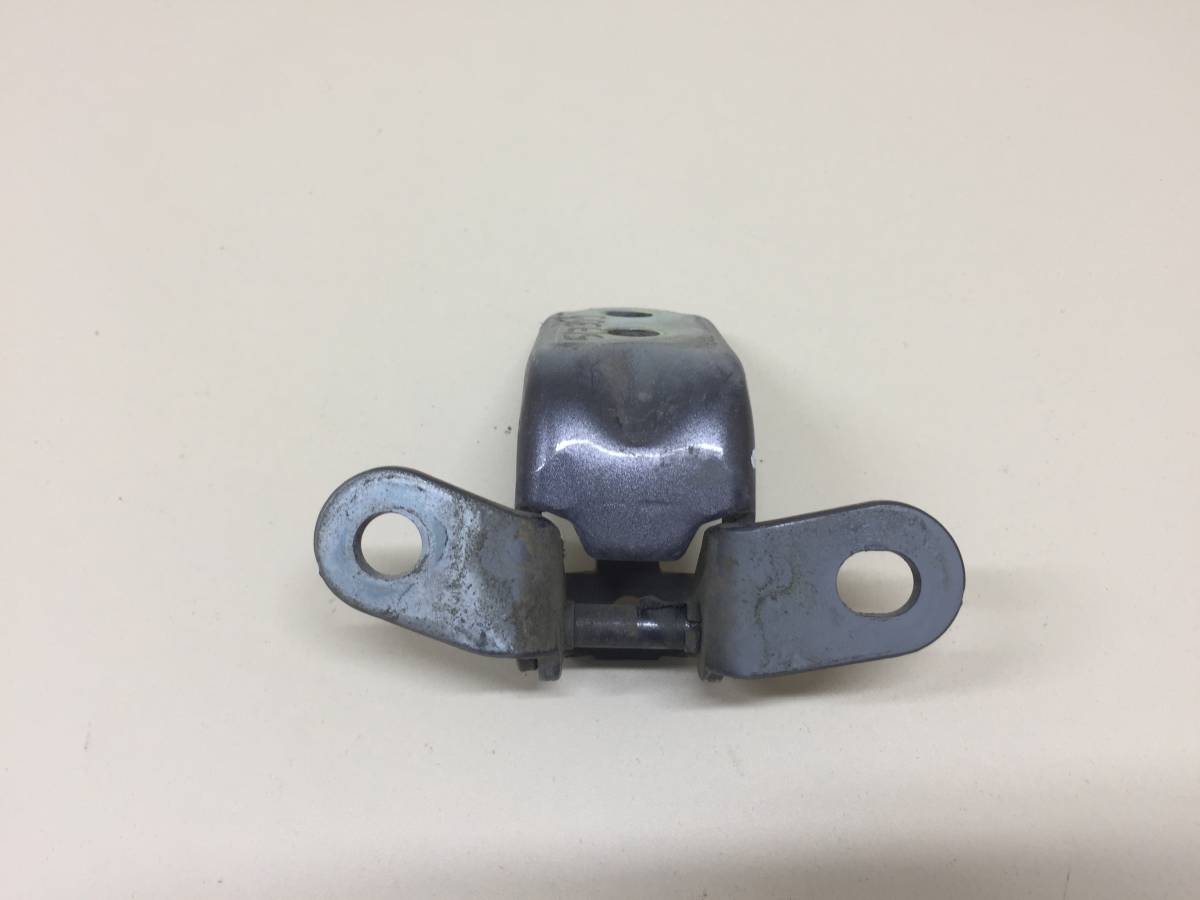 Петля двери задней правой нижняя Hyundai Solaris (RB) 2010-2017